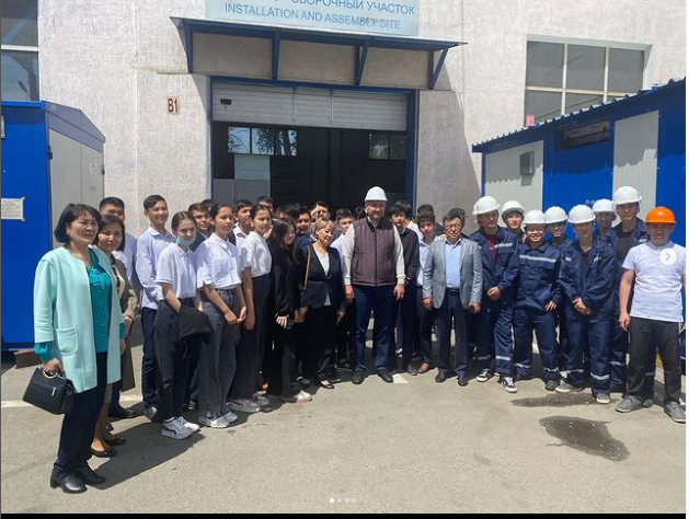 9”б”сынып оқушылары Алматы электромеханикалық колледжіне барды